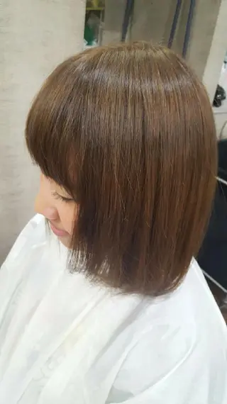ミディアム カラー 平田 久恵のヘアスタイル