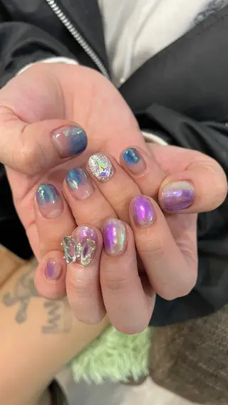 ネイル 栗田 ゆう子のネイルデザイン