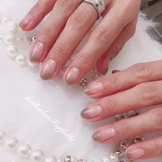 ネイル Farfalla Kieのネイルデザイン