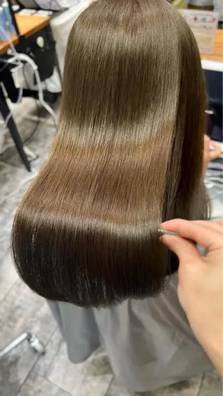 セミロング カラー 美髪ヘッドスパ🫧 西山紗奈江💆‍♀️のヘアスタイル