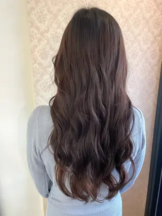 ロング ヒヨシ ルナのヘアスタイル