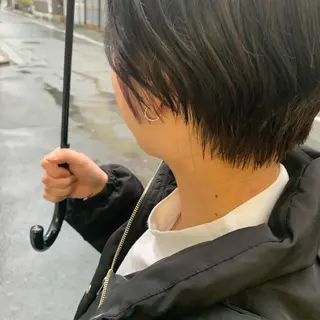 ショート カラー ヘアアレンジ サナ🌱 切りっぱなしボブのヘアスタイル