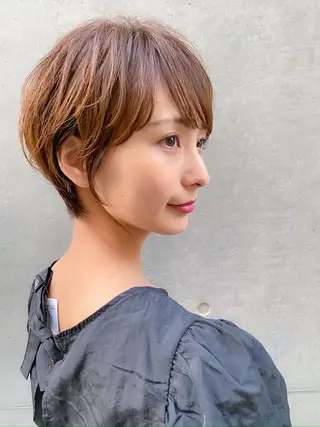 ショート ストンボブ/レイヤー 艶カラー💎ヒデジのヘアスタイル