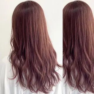 ミディアム カラー JuNブリーチに 縮毛矯正するプロのヘアスタイル