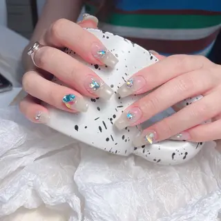 ネイル M🌷nail 長さだし専門店のネイルデザイン