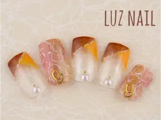 ネイル パラジェル lira nailのネイルデザイン