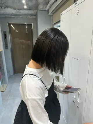 NAO/ 髪質改善/艶カラーのヘアスタイル