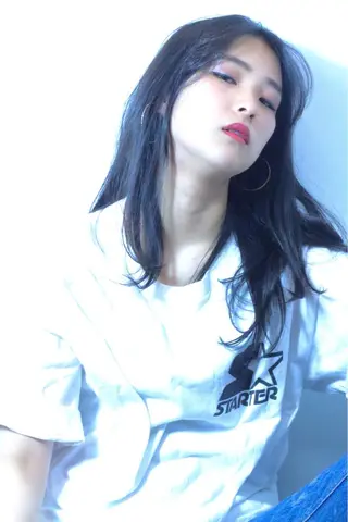 ロング カラー パーマ toi【トワ】所属・安達 俊亮のヘアスタイル