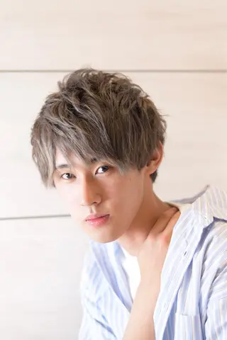 ショート カラー メンズ テラモト カズヨシのヘアスタイル