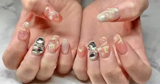 ネイル マツエク・マツパ アイブロウ Nail&eye Belire 新宿のネイルデザイン