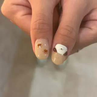 ネイル 栗田 ゆう子のネイルデザイン