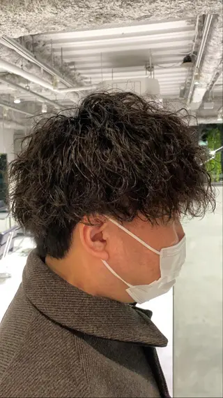 ショート パーマ 村里 大輔のヘアスタイル