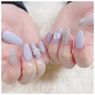 ネイル ＶＩＶＩ nailsalonのネイルデザイン