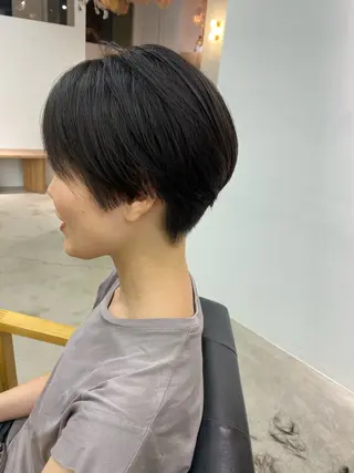 ショート akane/ 縮毛矯正/暖色のヘアスタイル