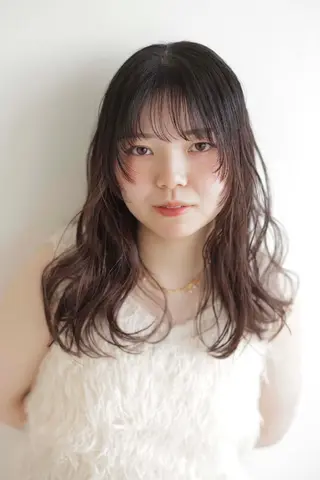 カラー 束感まつぱ🥑🤍 NATUKI🤍のマツエク・マツパデザイン