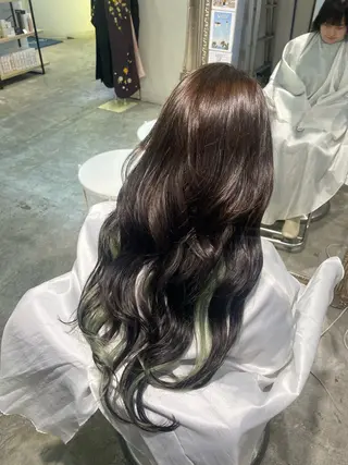 ロング AMRITA omotesando所属・艶ｶﾗｰ･:*個性派 ﾈｲﾙ🦋mire-のネイルデザイン