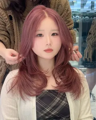 ロング カラー りょうへい/ 全頭ブリーチ/渋谷のヘアスタイル