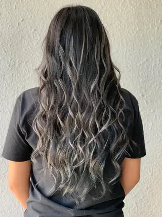 ロング eye エクステ専門店Rのヘアスタイル