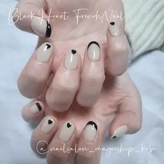 ネイル Nailsalon MagicShopのネイルデザイン