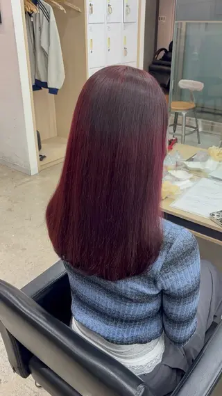 セミロング カラー 🪽髪質改善ストレー ト🤍美羽🤍のヘアスタイル