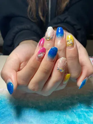 ショート ネイル ✴︎ Delightのネイルデザイン