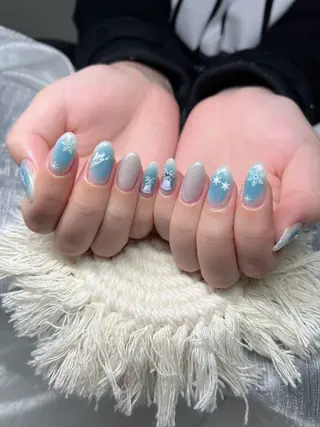ネイル Lee Nailsのネイルデザイン