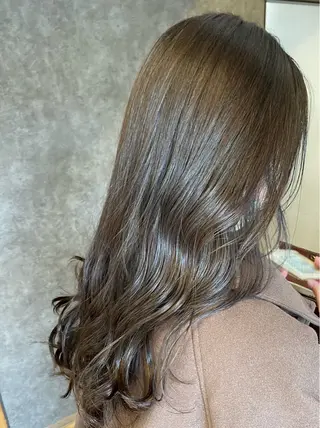 セミロング シムラ カイゲンのヘアスタイル