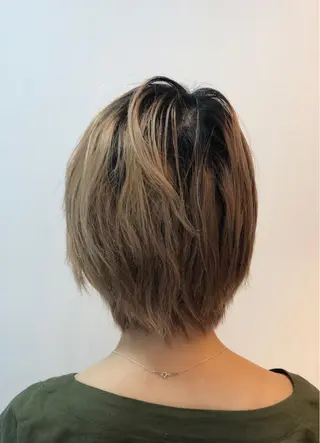 ショート カラー 【白髪ぼかし】 愛甲竜佑のヘアスタイル