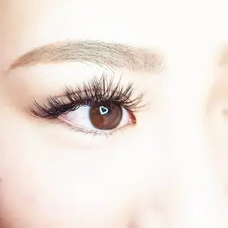 マツエク・マツパ 林 茉美のマツエク・マツパデザイン