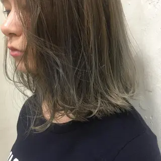 ショート カラー せこぐち まいのヘアスタイル