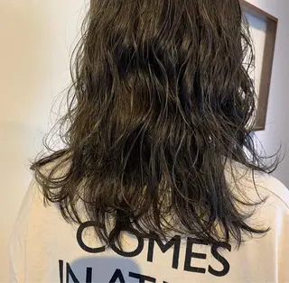 セミロング カラー 博多|Sakurai Ayumiのヘアスタイル