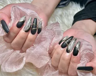 ネイル Nail&eye Belire 新宿のネイルデザイン