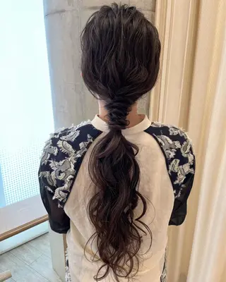 ロング ヘアアレンジ サソウ ユリエ🥥のヘアスタイル