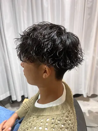 ミディアム パーマ メンズ メンズカットパーマ ✂️ JOYAのヘアスタイル