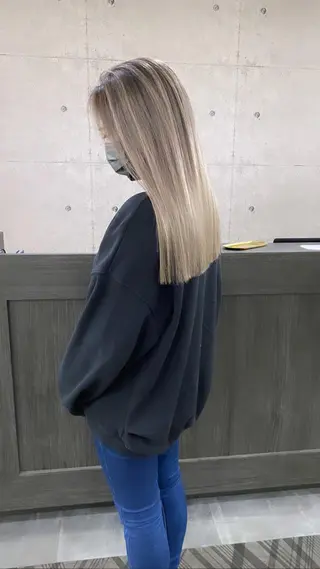 ロング カラー ヘアアレンジ SUZU/岡山/矯正 ブリーチ/レイヤーのヘアスタイル