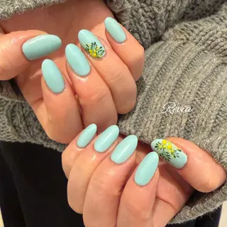 ネイル revia所属・ERI Nailistのネイルデザイン