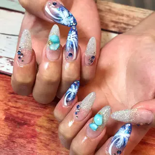 ネイル YUKI /stellavieのネイルデザイン