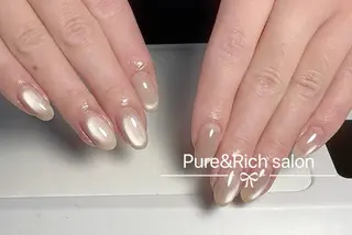 ネイル Pure&Rich Nailのネイルデザイン