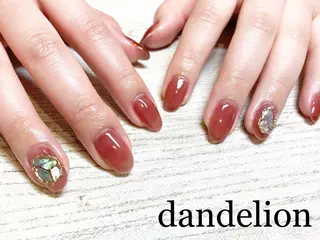 ネイル dandelion ダンデライオンのネイルデザイン