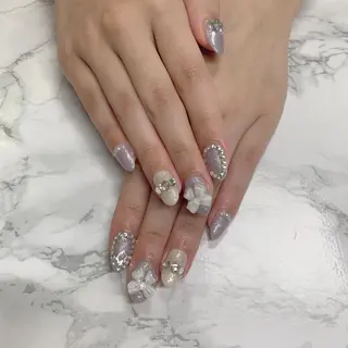 ネイル はな💎ネイル ワンホン、長さ出しのネイルデザイン