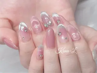 ネイル 芦辺 香奈のネイルデザイン