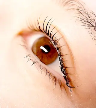 マツエク・マツパ Ma'cherie所属・Macherie (マシェリ)植田の眉毛・アイブロウイメージ