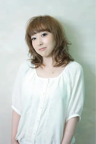 ミディアム セミロング カラー パーマ 佐々木 政徳のヘアスタイル