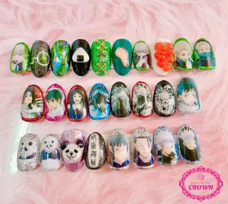 ネイル CROWN プライベートサロンのネイルデザイン