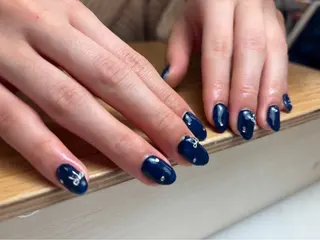 ネイル VIVA NAIL所属・自爪を傷つけない フィルイン3500円のネイルデザイン
