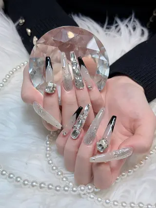 ネイル Julli ジュリのネイルデザイン