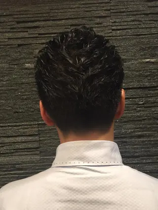 ショート メンズ 【24時まで営業✨】 吉本　成樹のヘアスタイル