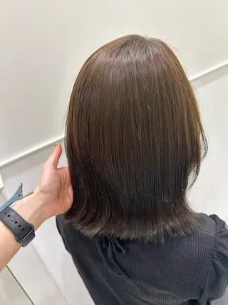 ミディアム カラー 日南乃/柔らか ブラウンカラーのヘアスタイル