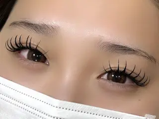 マツエク・マツパ yuuka REBEST心斎橋のマツエク・マツパデザイン