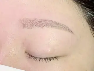 アイブロウ アイブロウ専門店  エサージュ横浜店所属・アイブロウモデル募集 /mana🎀🤍の眉毛・アイブロウイメージ